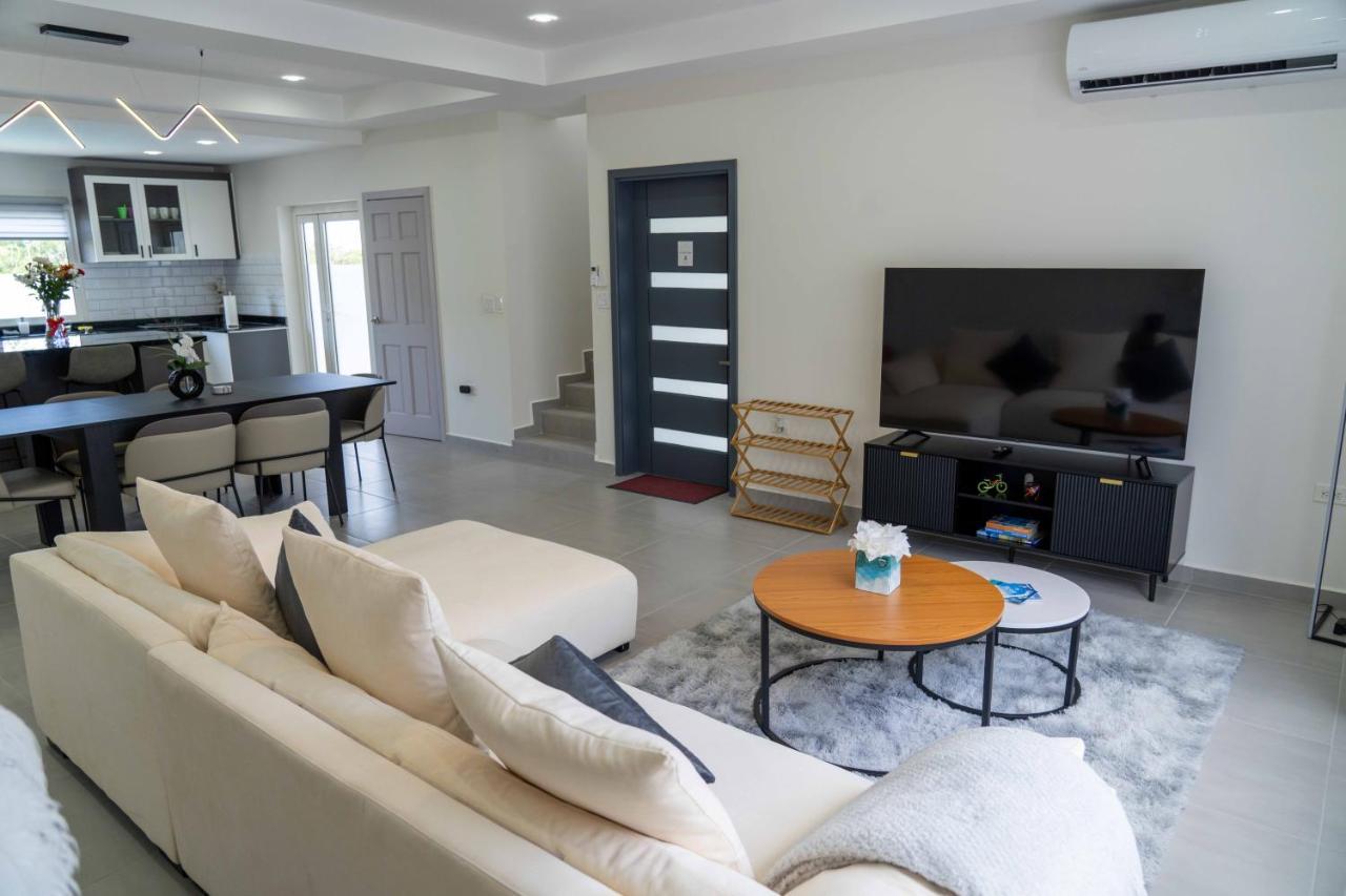 Spacious 3Br Home With Own Private Cozy Pool Koolbaai Bagian luar foto